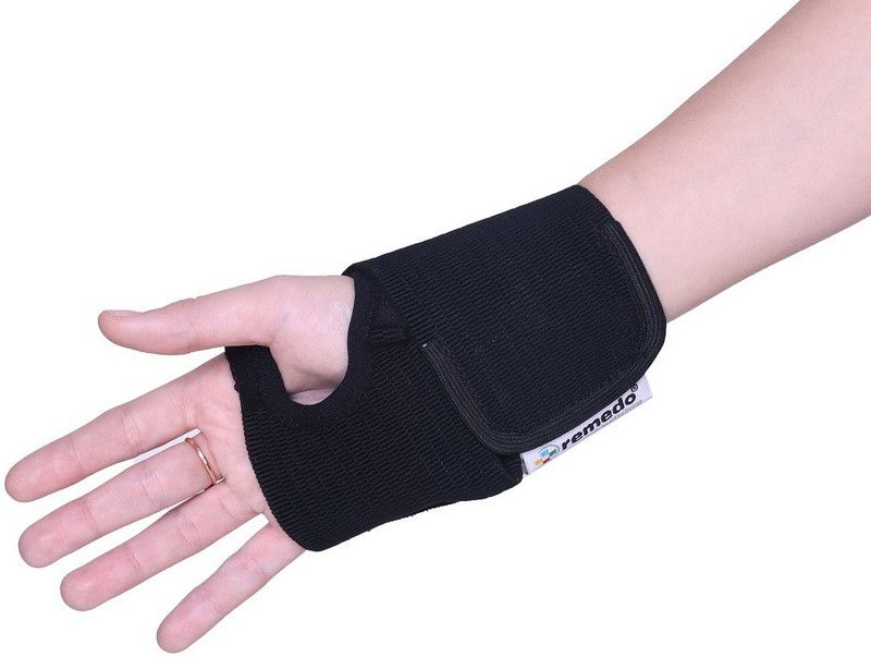 Remedo Wrist Binder with Thumb Support - Combo Wrist Support  (Black)