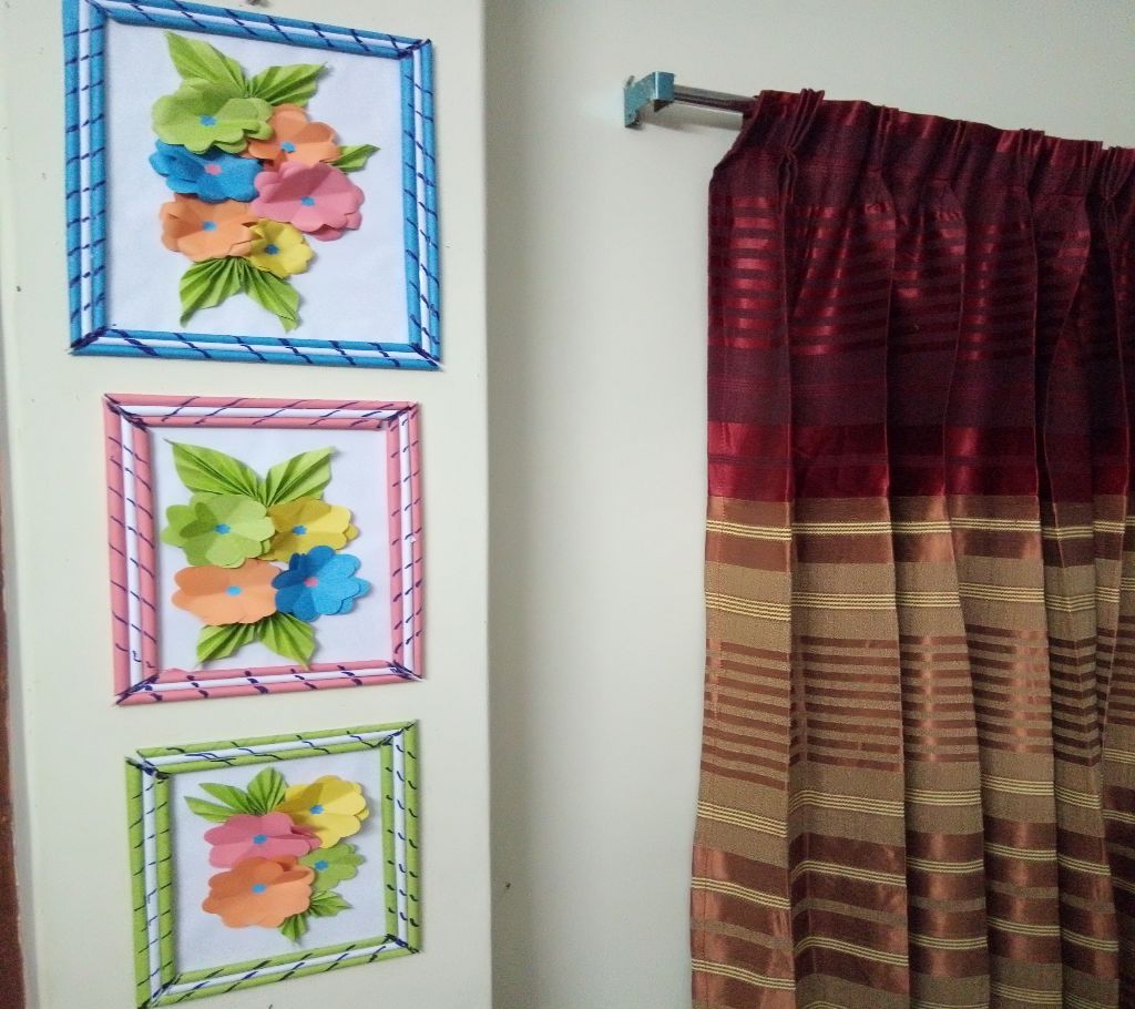Paper frame with flowers