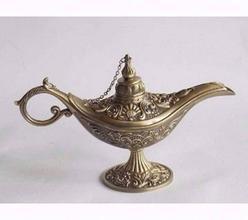 show piece- The curb of aladeen 