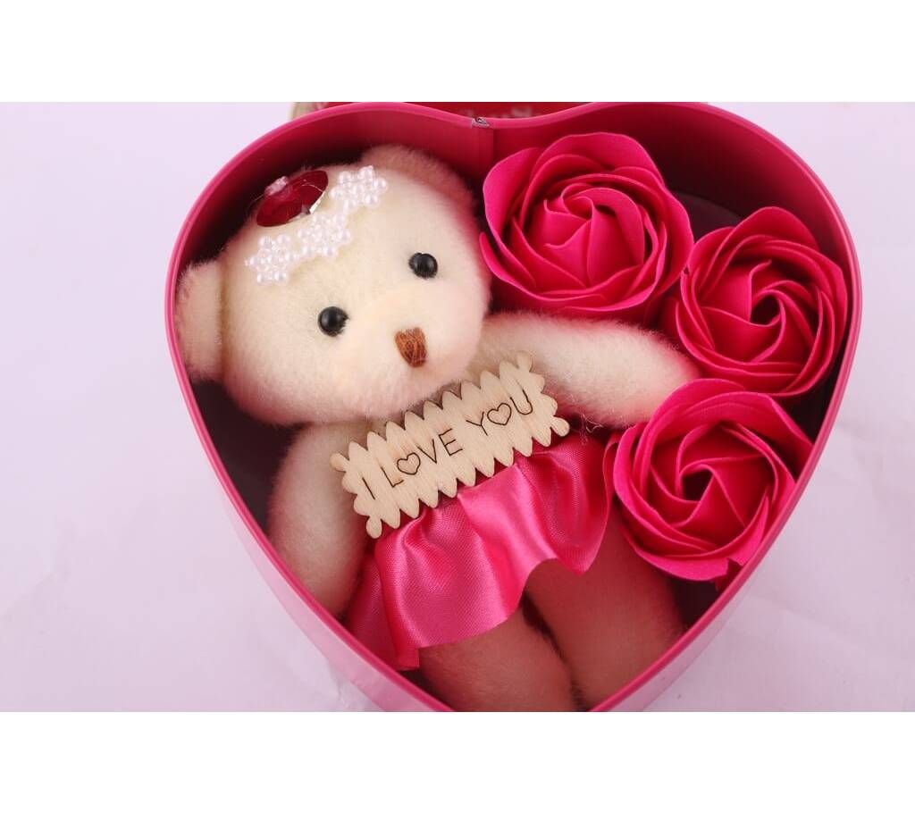 Sweet Love Box with Teddy and three  Roses