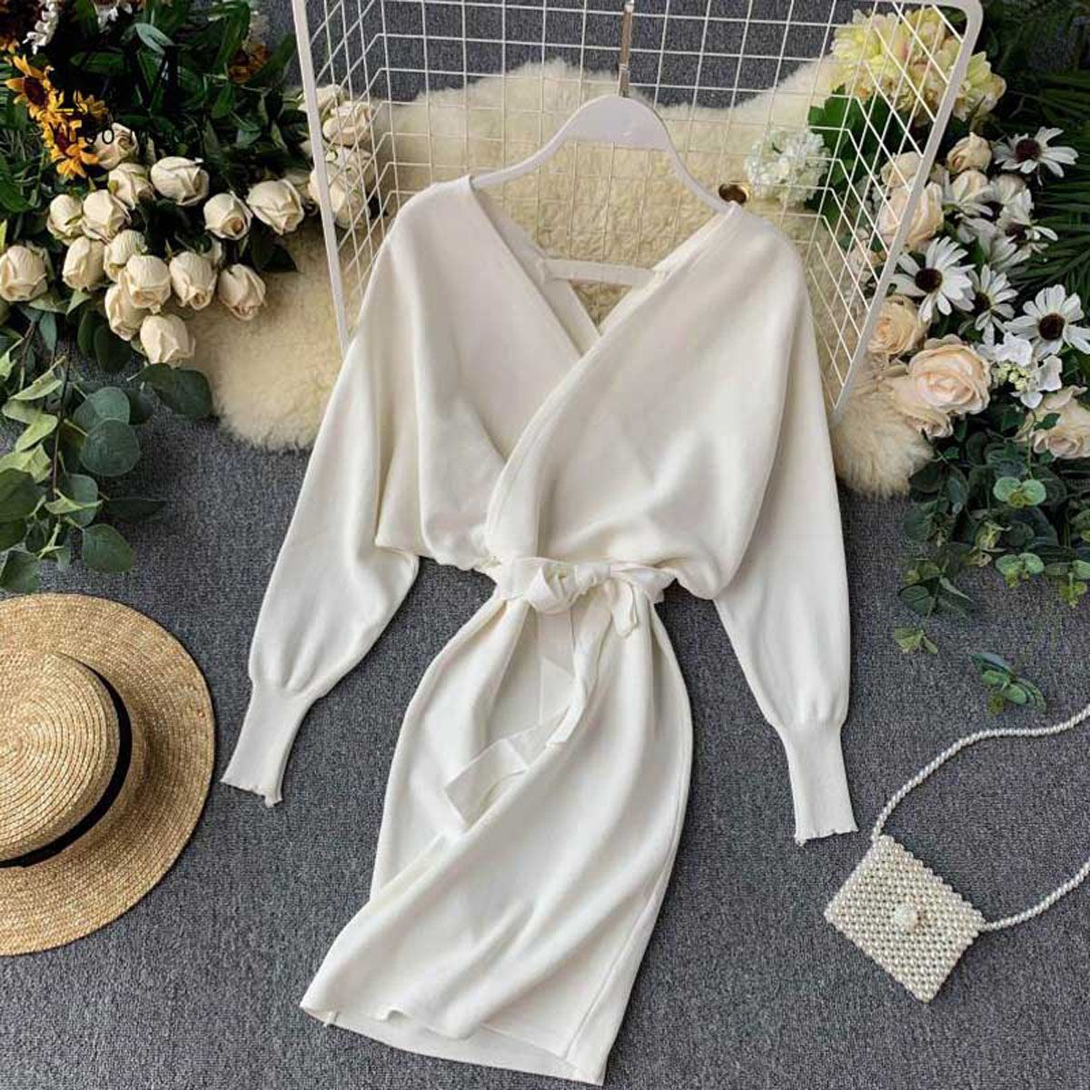 YuooMuoo Autumn Winter Women Knitted Sweater Dress 2021 New Korean Long Batwing Sleeve V Neck Elegant Dress Ladies Bandage Dress