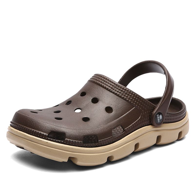 Spring And Summer Soft Bottom Men Beach Shoes Hollow Breathable Travel Sandals Slippers