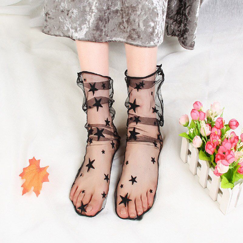 LNRRABC 2019 Summer Sexy Retro Lace Floral Mesh Women Girl Socks Elastic Fashion Lady Soft Short Socks Wholesale
