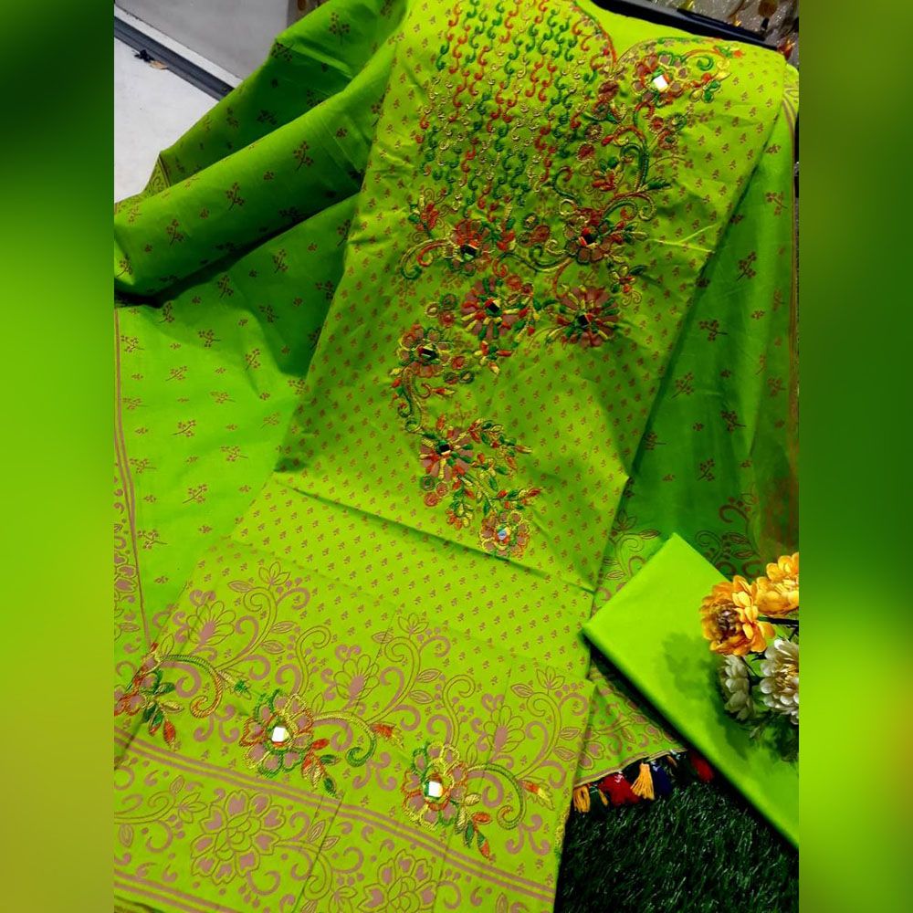 কেয়া ডিজিটাল স্কিন প্রিন্ট আনস্টিচড সুতি থ্রি পিস সালোয়ার কামিজ (3 পিস)