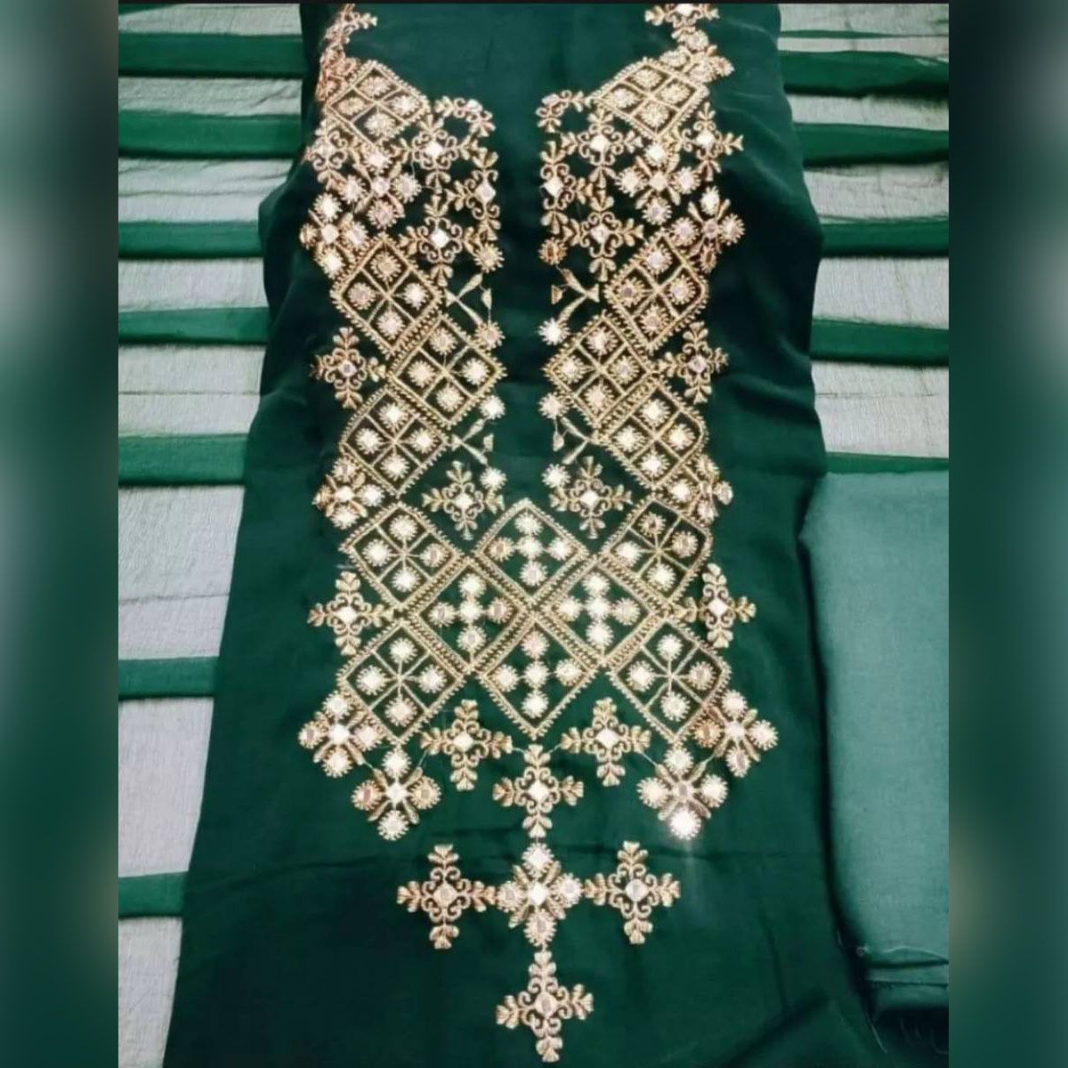 Indian Unstitched Weightless Georgette Embroidery Work 3pcs Salwar Kameez For Women