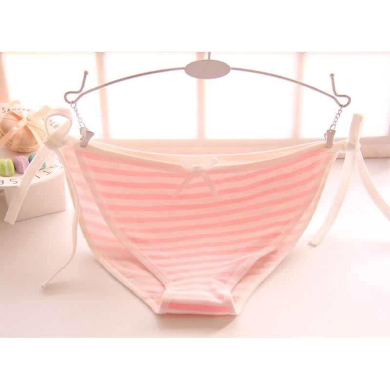 1 PCS 8 Styles Cute Women Plaid Striped Strawberry Pattern Bow Frenulum Cotton Briefs Underwear Panties For Girls