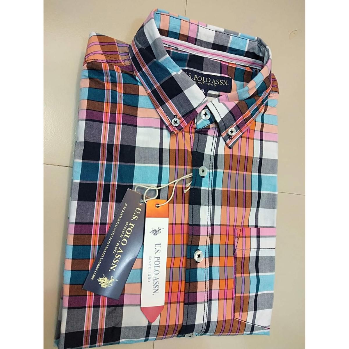 Stylish Slim-Fit Cotton Check Shirt For Men
