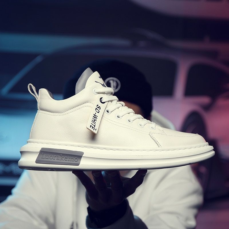 Casual Men's Shoes 2021 New Spring and Autumn Sports Shoes High Quality Solid White Shoes Casual Shoes Zapatillas Hombre