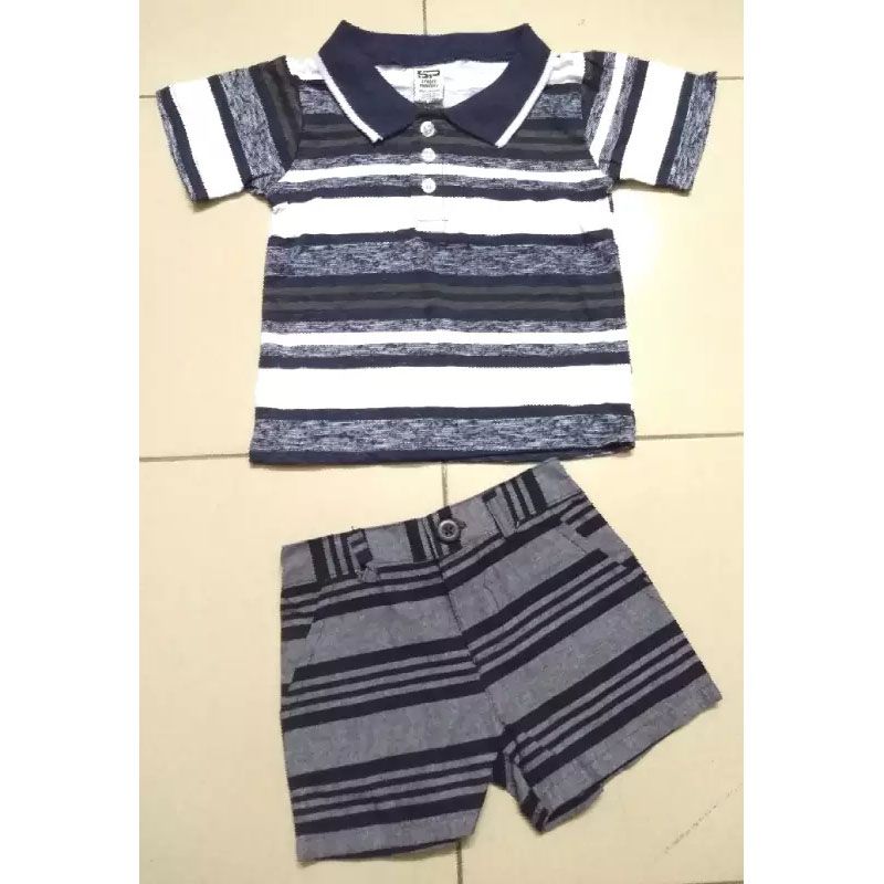 Boy's T-shirt With Pant Set.