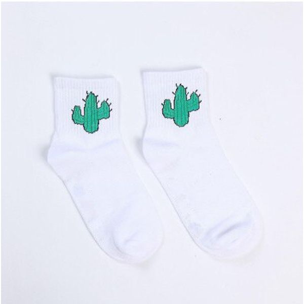 2020 Woman Socks College Style Literary Funny Short Tube Sports Socks Cotton Socks Factory Wholesale Funny Sox Female Socks