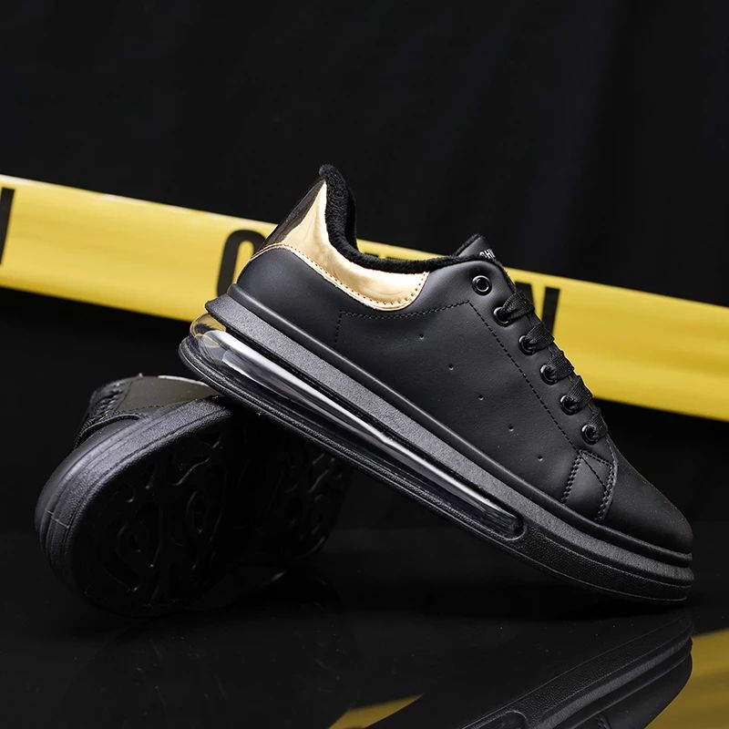 Fashion trend sneaker for men