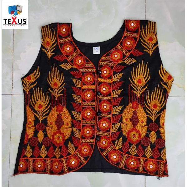 An attractive outfit made for girls koti. Chest 34.36.38.40.42.44. Long 18