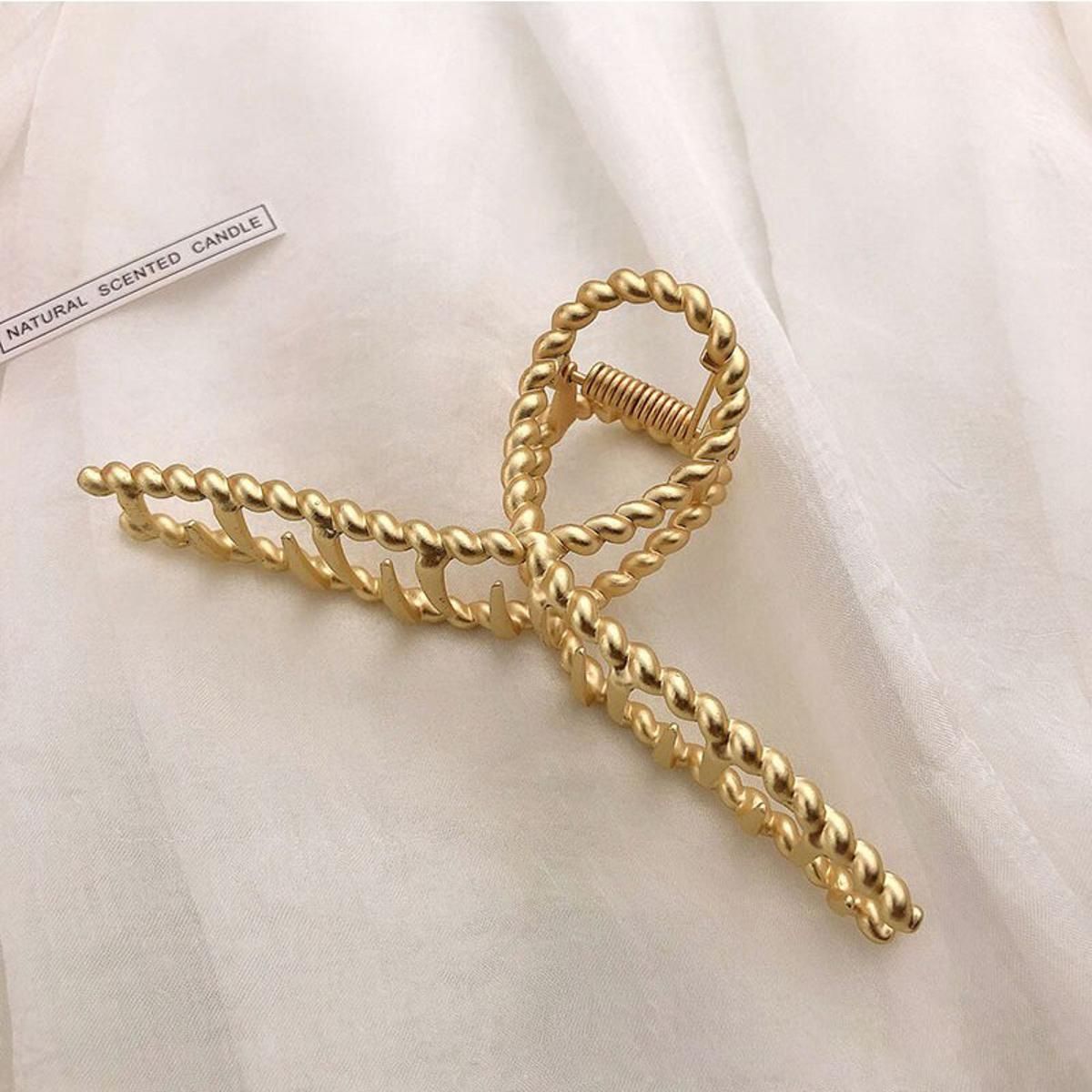 1PC Fashion Woman Metal Hair Claws Hair Accessories Chic Barrettes Hairclips Hairpins Hairgrip Headwear Girls Ornaments Crab Clip