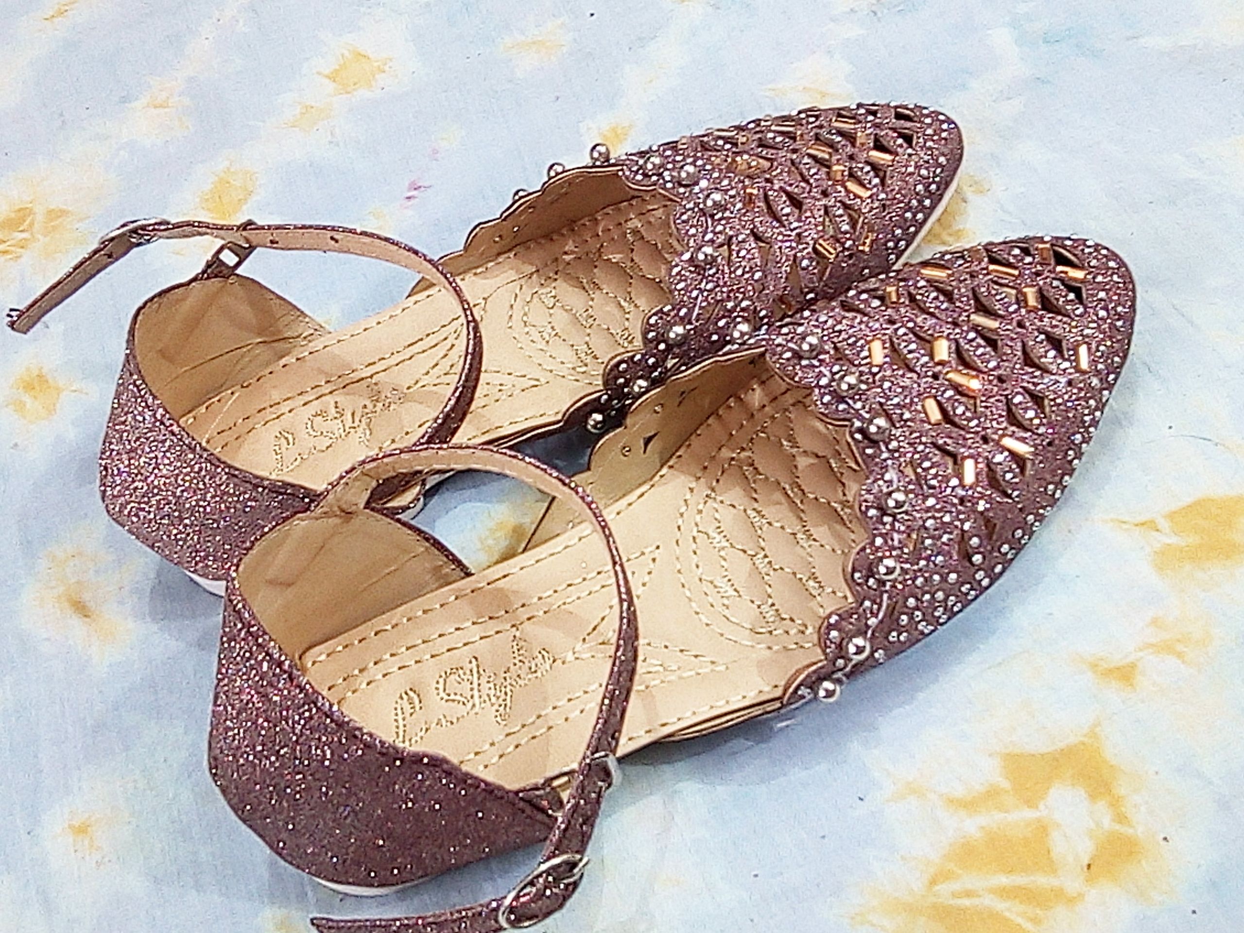 Premium Quality Soft Gold silver colour ladies stylish Nagra Shoes sandal for beautiful women or teen