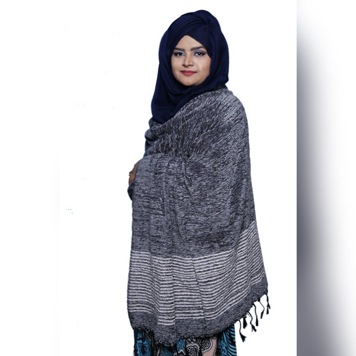Winter Mokmol Shawl Chador