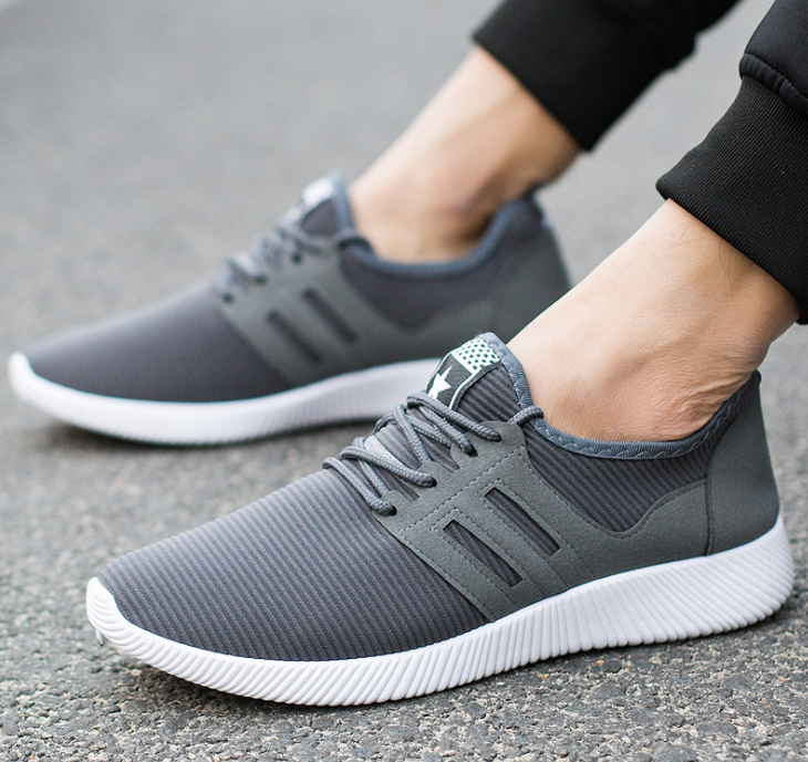 All Season Comfortable Korean Sports Sneaker Shoes