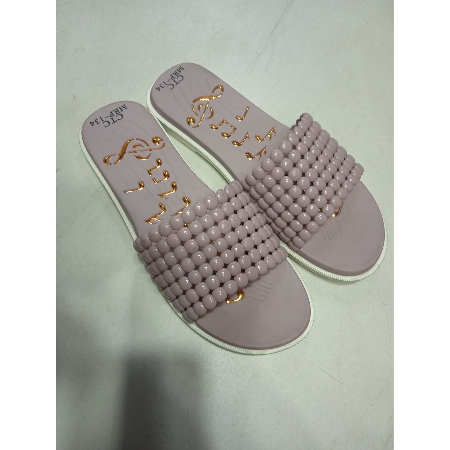 Womens Flat Regular Shoes  New Fashionable Ladies Flat Slipper Sandals  New Premium Sandal for Girls