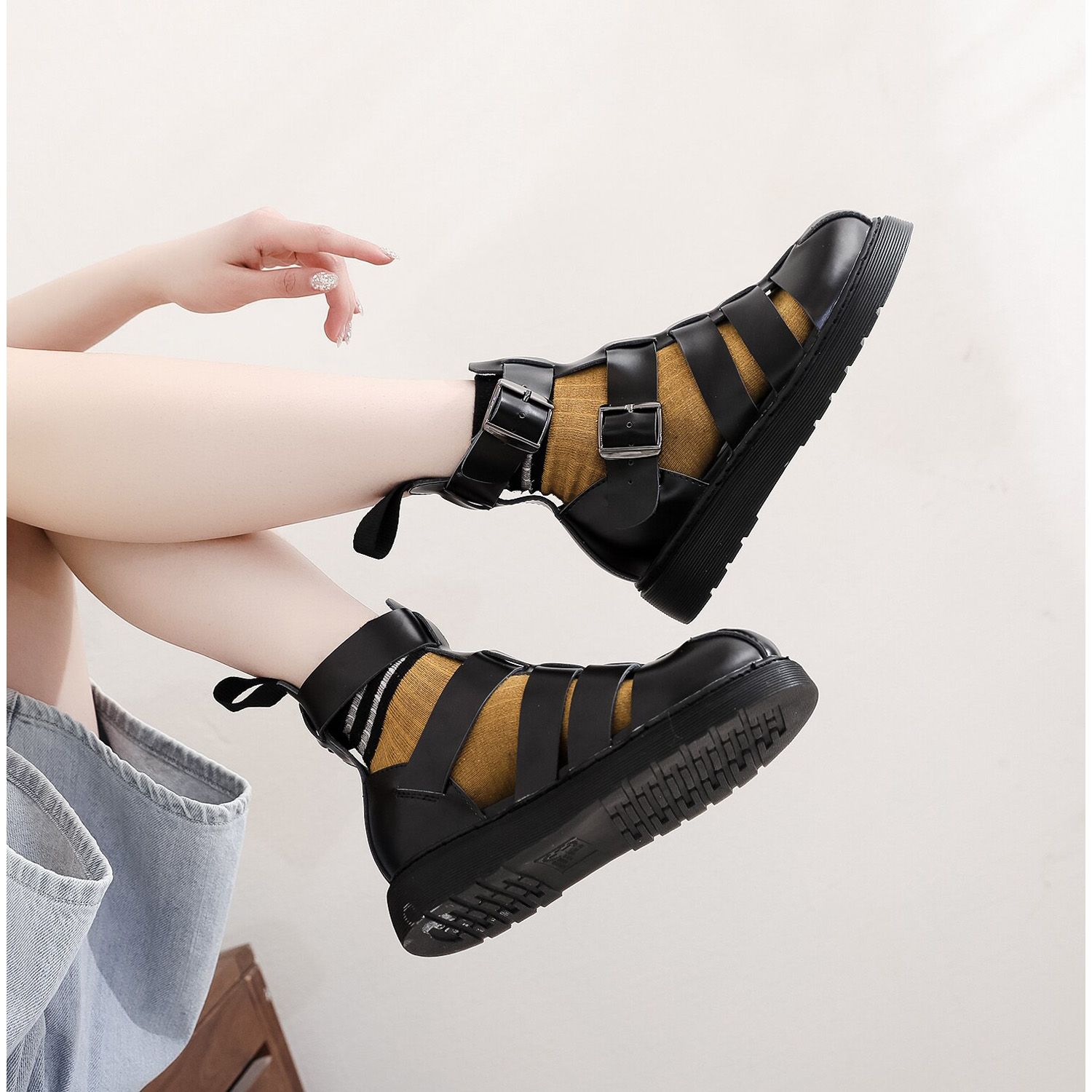 Summer Martens Shoes Women Flats Platform Sandals Women Soft Casual Open Toe Thick Bottom Wedges Women Boots