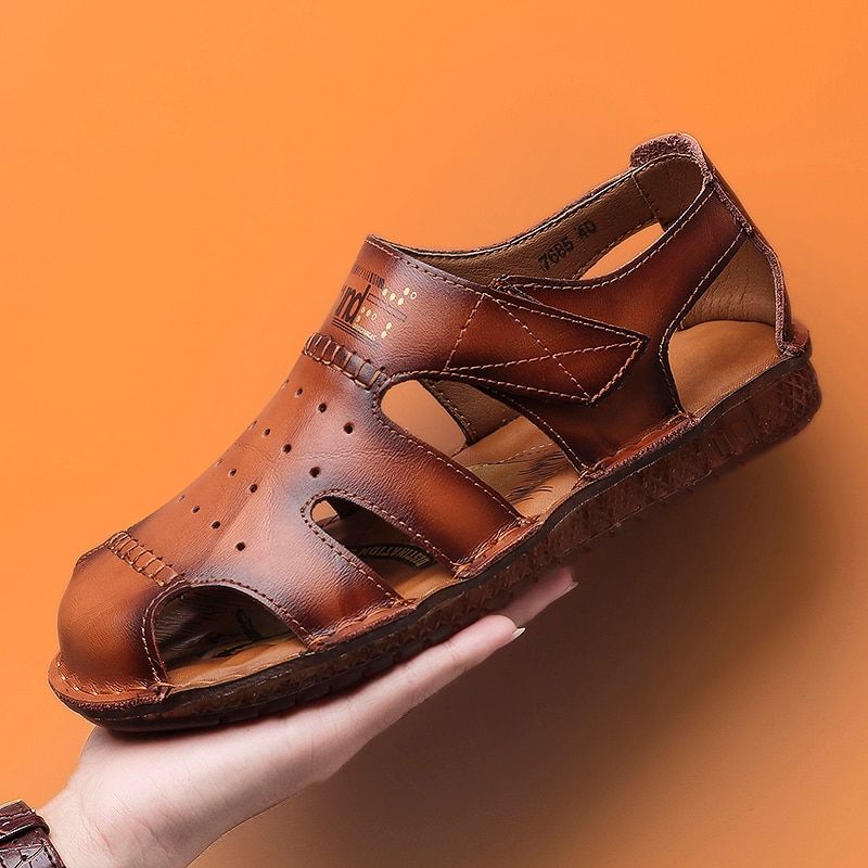 Classic Men's Soft Sandals Comfortable Summer Shoes Leather Slipper Outdoor Beach Big Size Soft Men Roman Fashion Retro Sandals