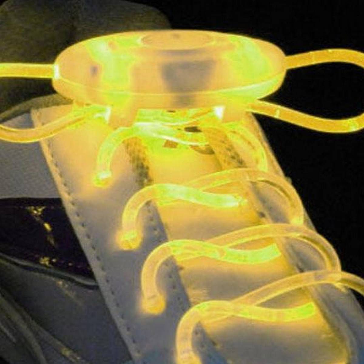 A pair of LED shoelace Creative Light Up LED Shoelaces Flash Party Disco Shoe Laces Shoe Strings Ang isang pares ng LED shoelace for kids and teens