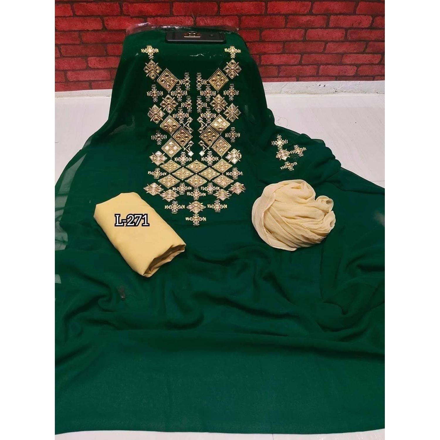 Weightless Georgette 3 Piece - আনস্টিচড ওয়েটলেস জর্জেট থ্রি পিস