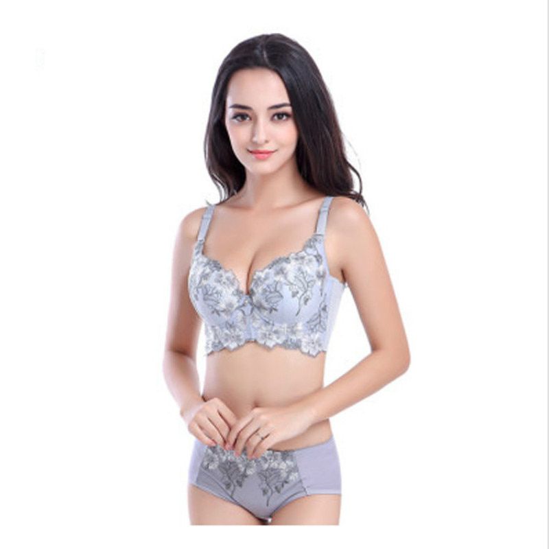 2019   Lace Bralette Sets for Women Comfortable Embroidered Lingerie Set Push Up Shoulder Adjustable Bar & Brief Sets