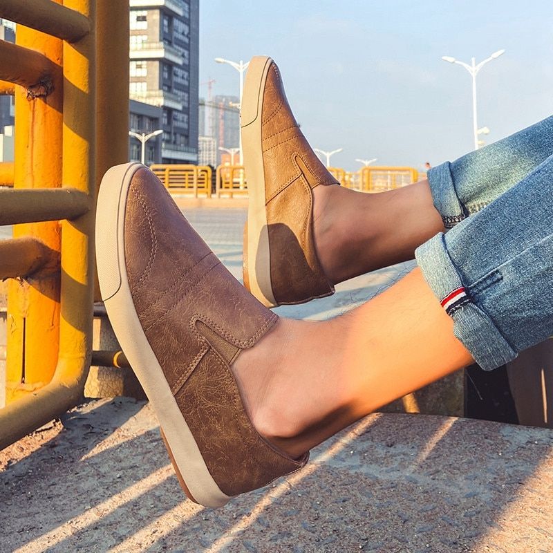 Classic Men Slip On Casual Leather Shoes Low Top Outdoor Flats Sneakers Comfortable Lazy Loafers Height Increase Shoes For Man