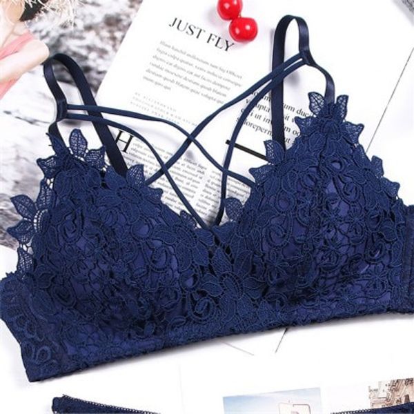 Bras For Women Smooth Ultrathin 3/4 Cup Bra Lace Wireless Triangle Cup Women Lingerie Soft Bra Underwear Deep V Girls