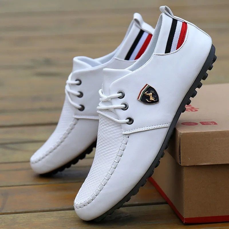 2022 Breathable Solid Color Slip Men Casual shoes men summer New Style Breathable Men's Peas Shoes tBritish Sneakers