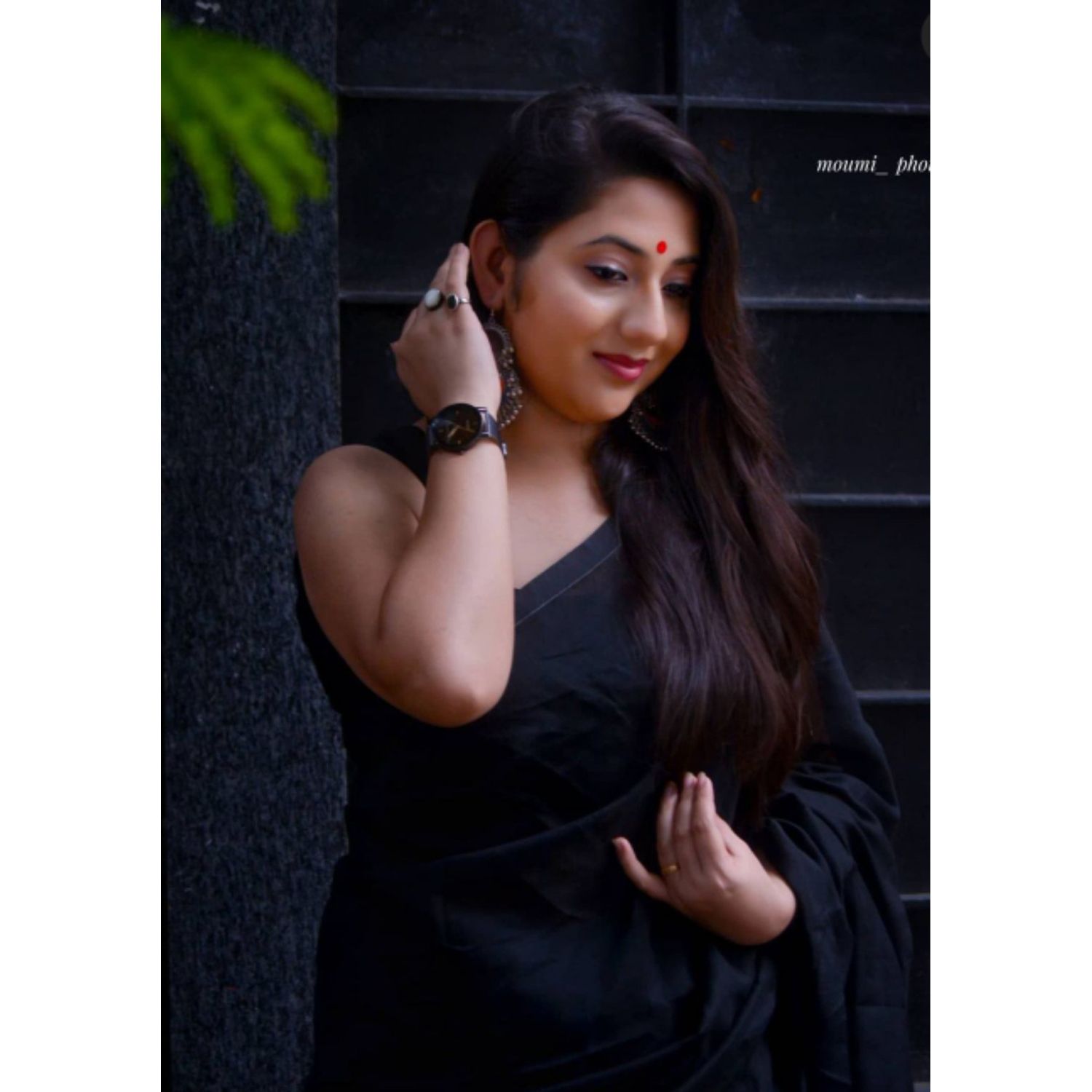কালো রঙের সুতির শাড়ি