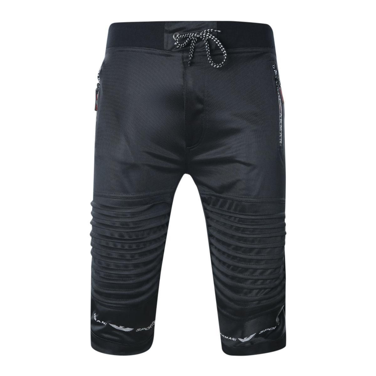 China Fabric Soft And Comfortable Three Quarter Pant For Men'S - Short Pant For Men