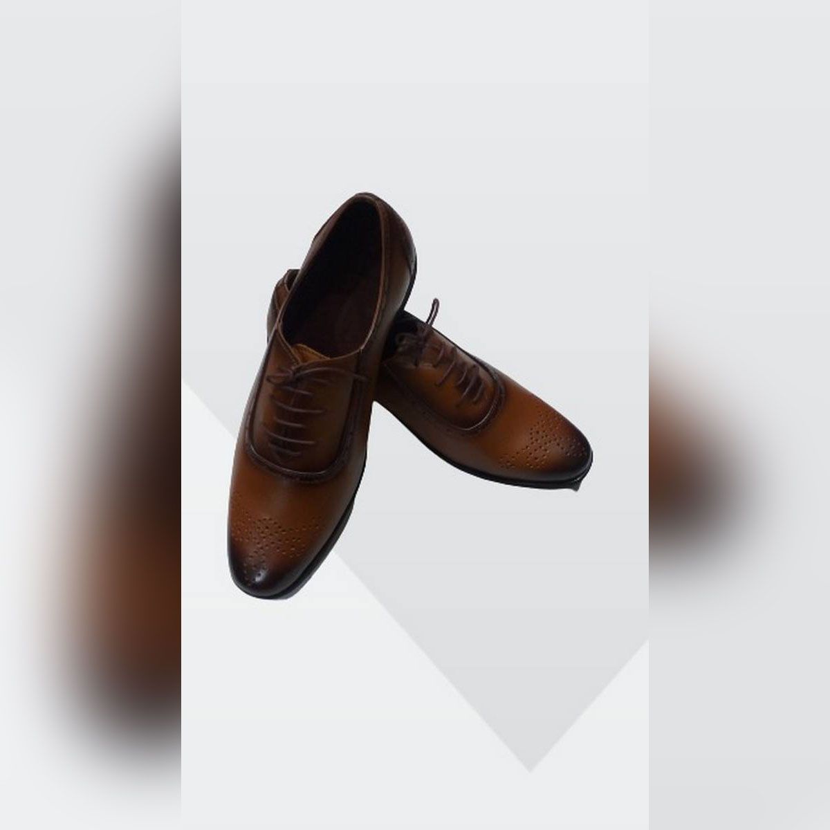 Formal leather shoe for men