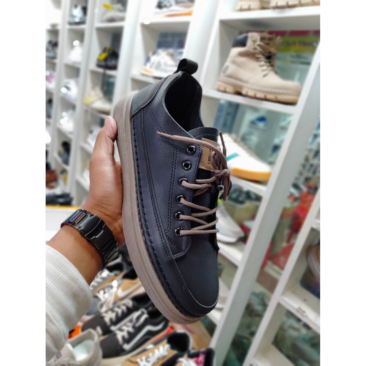 Men's Sneakers Casual Soft Leather Shoes
