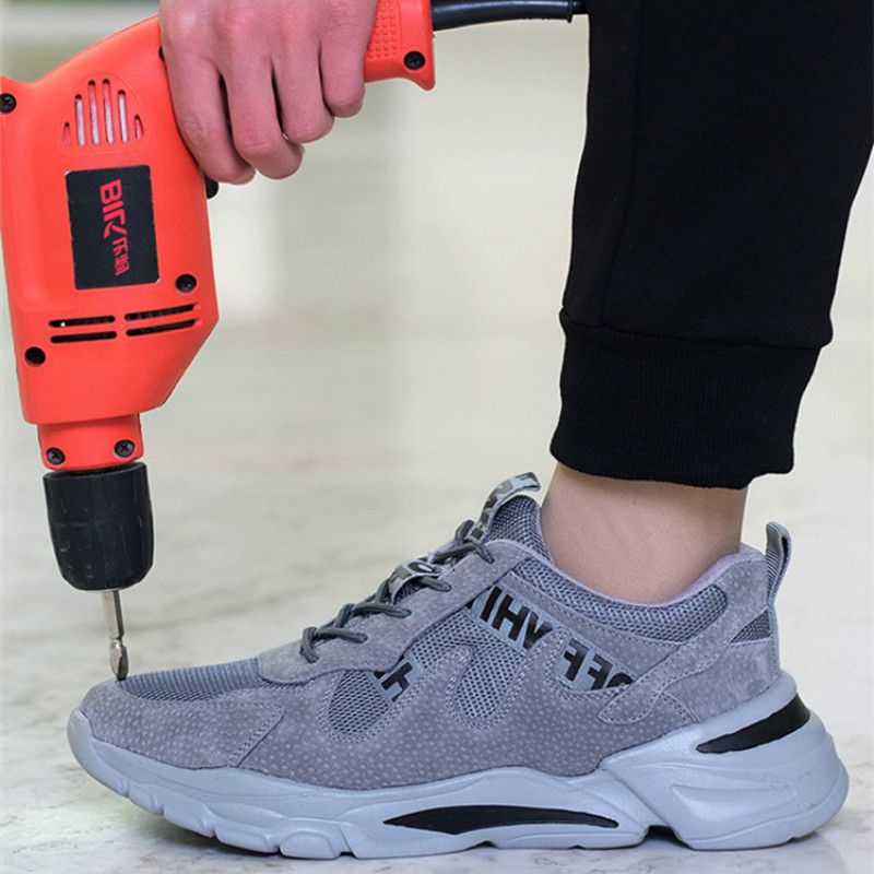 new safety shoes men's steel toe cap smash-proof and puncture-proof summer breathable and deodorant work shoes men's lightweight soft bottom work safety boots