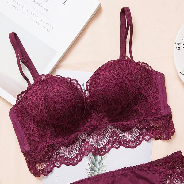 MengShan Massage palm cup underwear women Ring-free lace edge Comfortable gathering push up bra  adjustment type lace bra