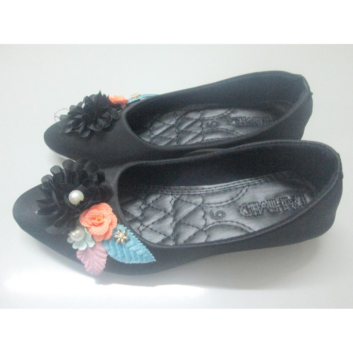 Black Lovely Pink leaf  Shoes For Women