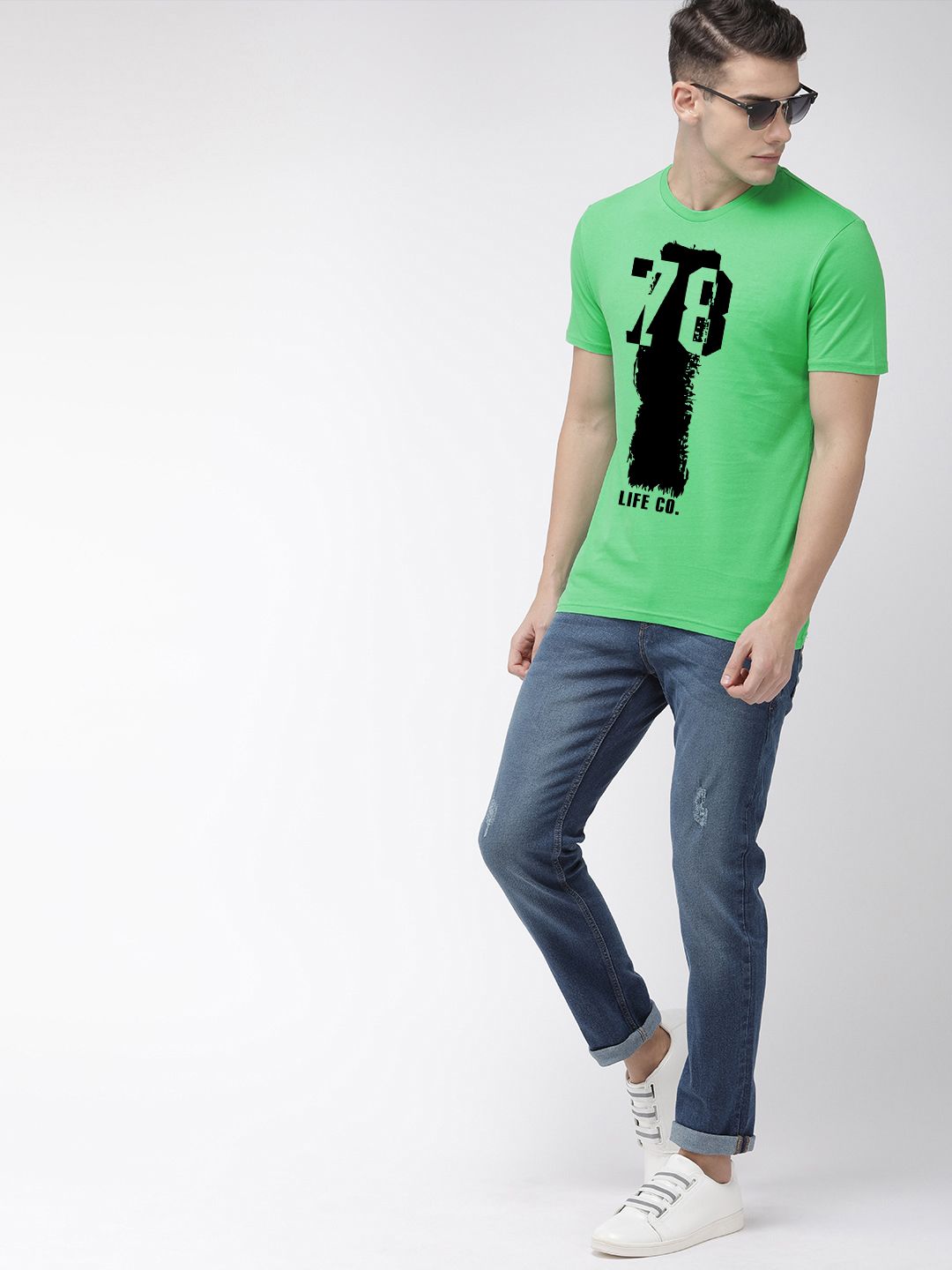 Men's Fashionable Slim fit Printed T-shirt.
