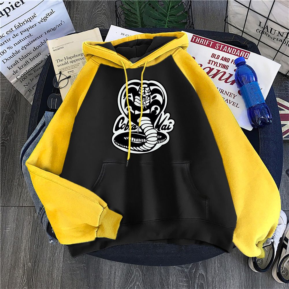Cobra Kai Fashion Street Printing Men Hoodie Autumn Fleece Warm Sweatshirts Pocket Pullover Hoody Comfortable Raglan Hoodie Man