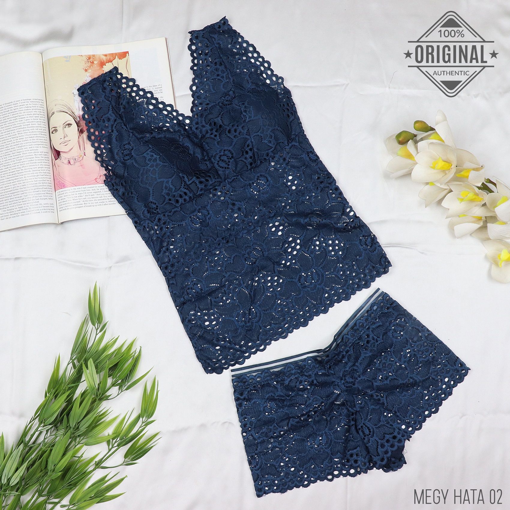 Modern Bra and Panty Set. Floral Lace Underwear Set for Women