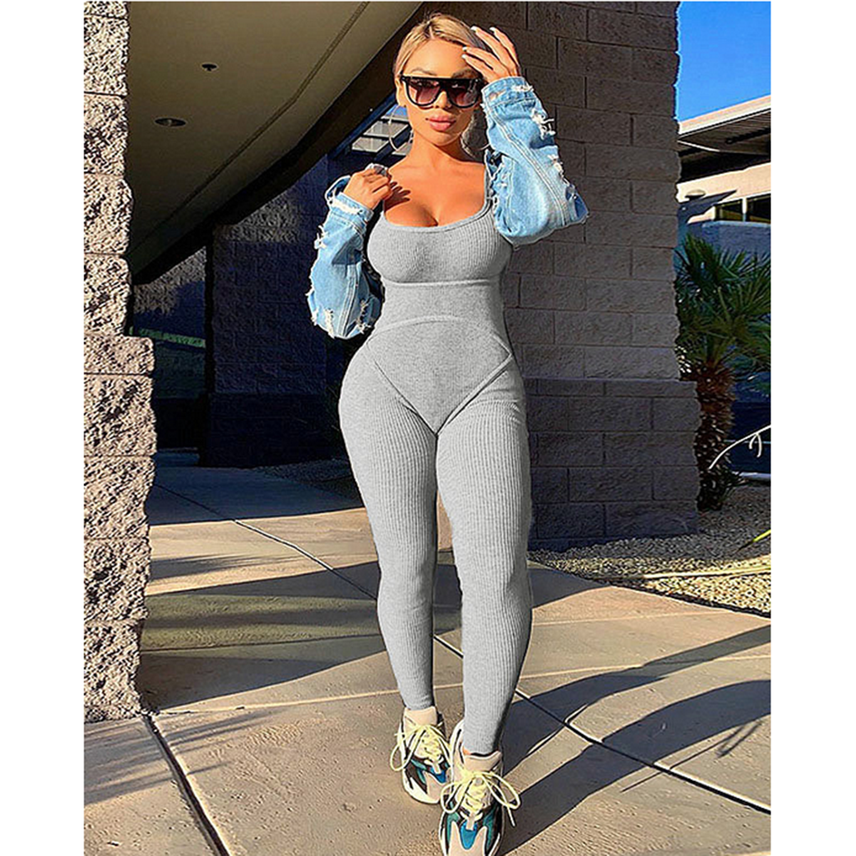 Women Sleeveless Solid Color Jumpsuit Fashion Backless Jumpsuit for Sports Fitness