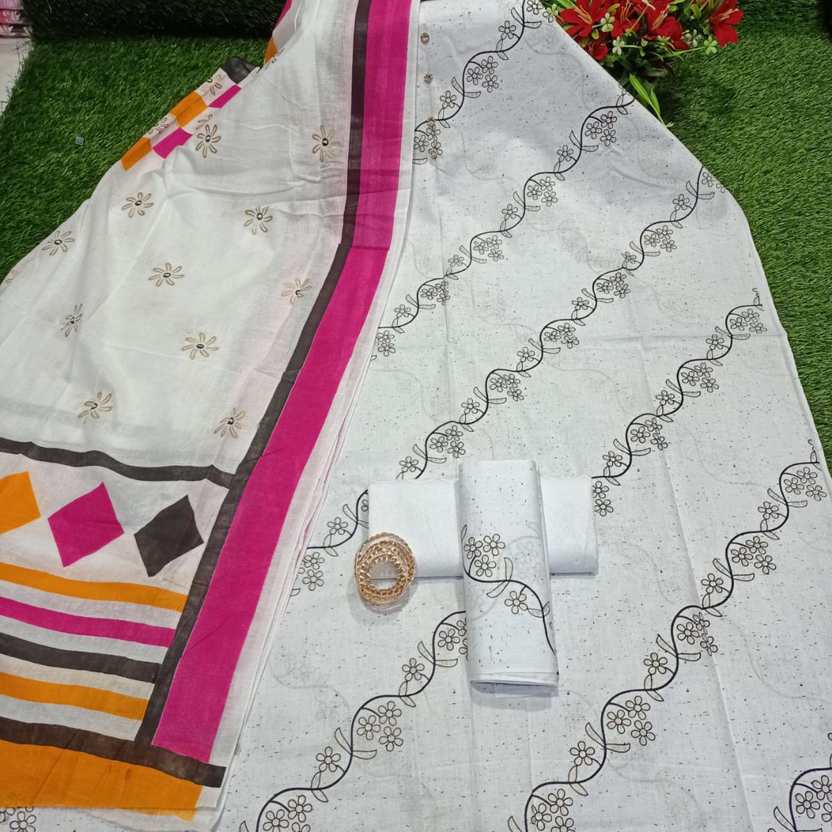 New skin printed unstitched three piece for women ,Multi color.