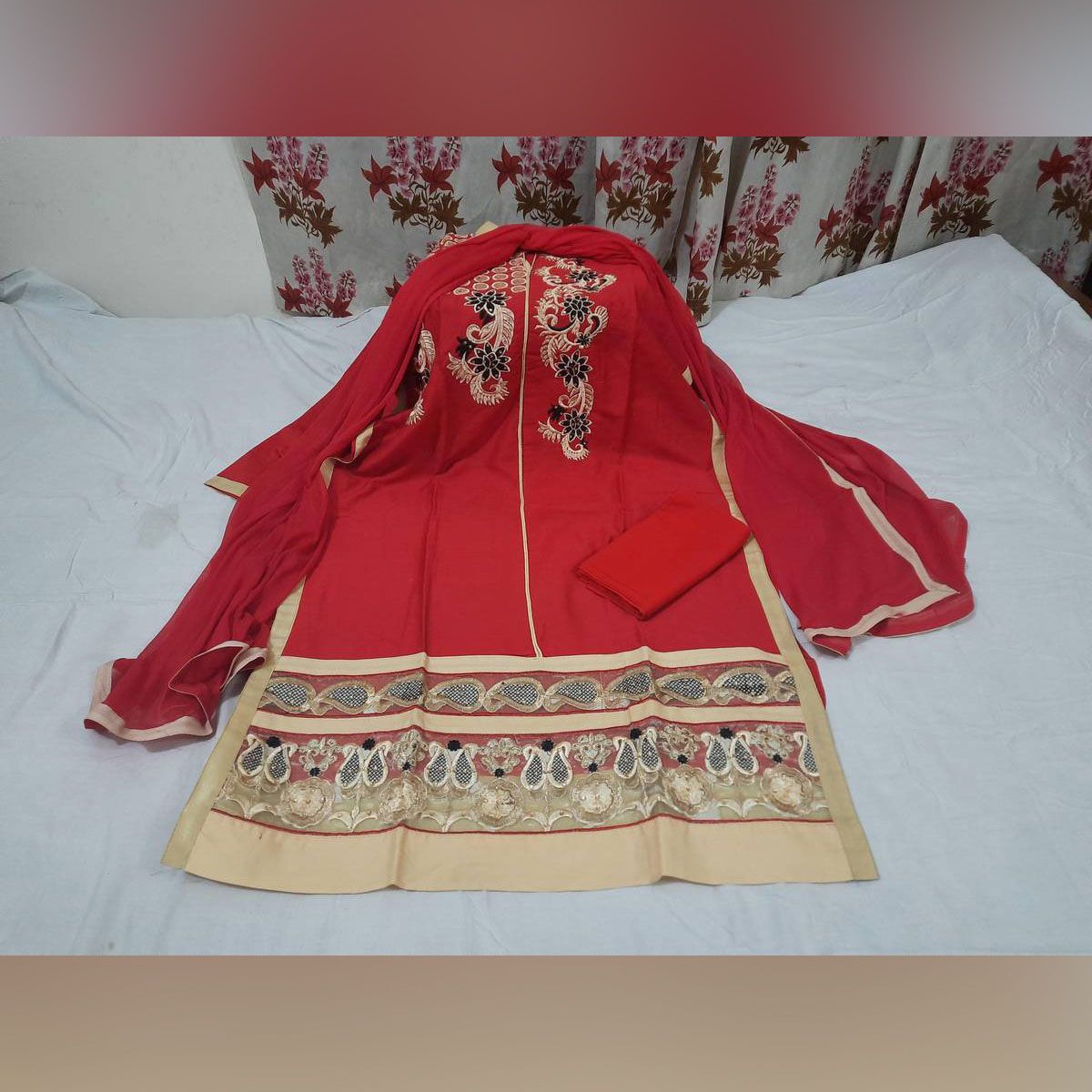 Unstitched Georgette/Jorjet Salwar Kameez Fashion For Women {3 Piece}