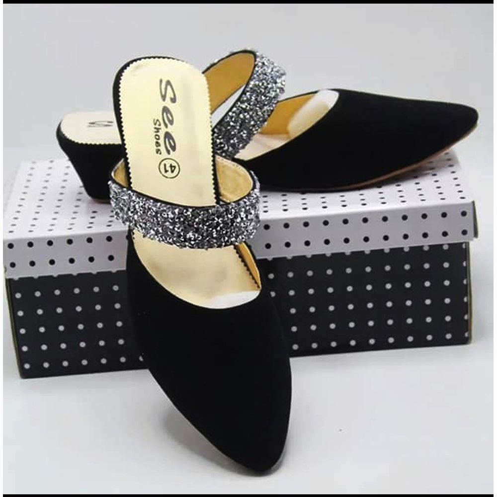 Stylish Nagra  Heel  for Women