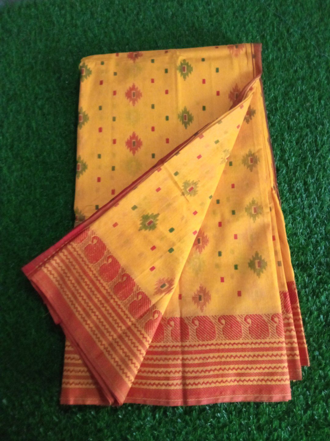 Fashionable Stylish New Sarees Collection For women