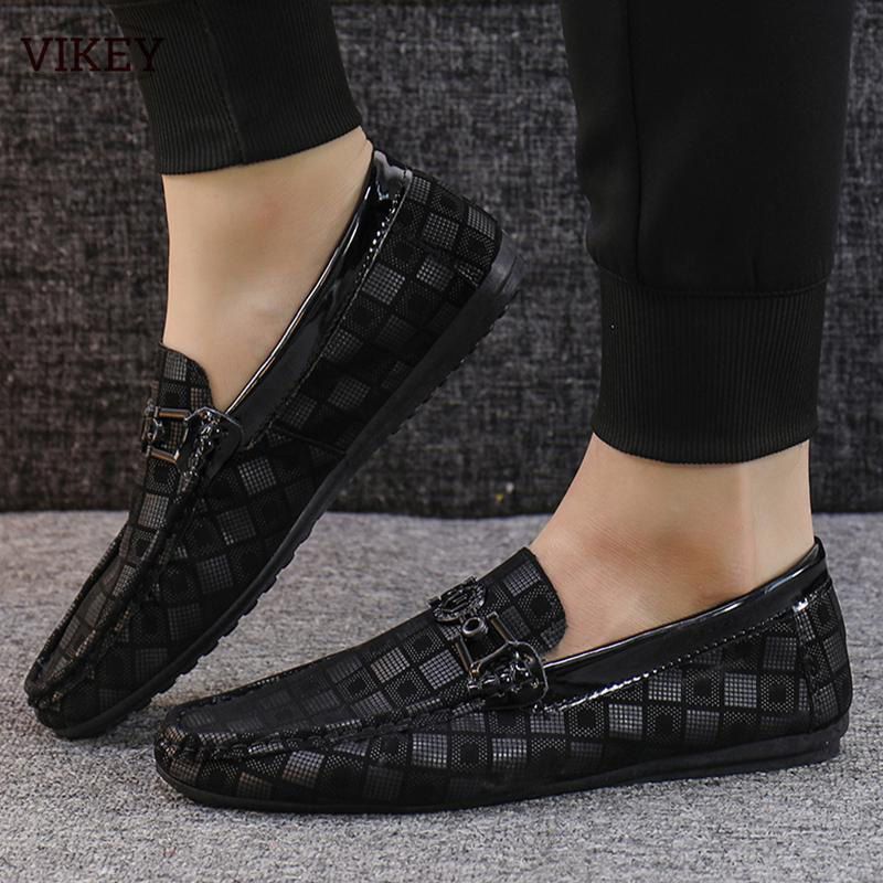 Vikey Men‘s Fashion Leather Shoes Casual Driving Loafers Slip on Flat Shoes For Men Kasut Lelaki (Black,Brown,White)
