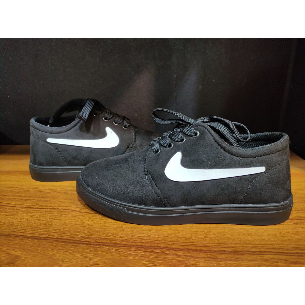 Fashionable Fabrics Sneaker Shoes for Men