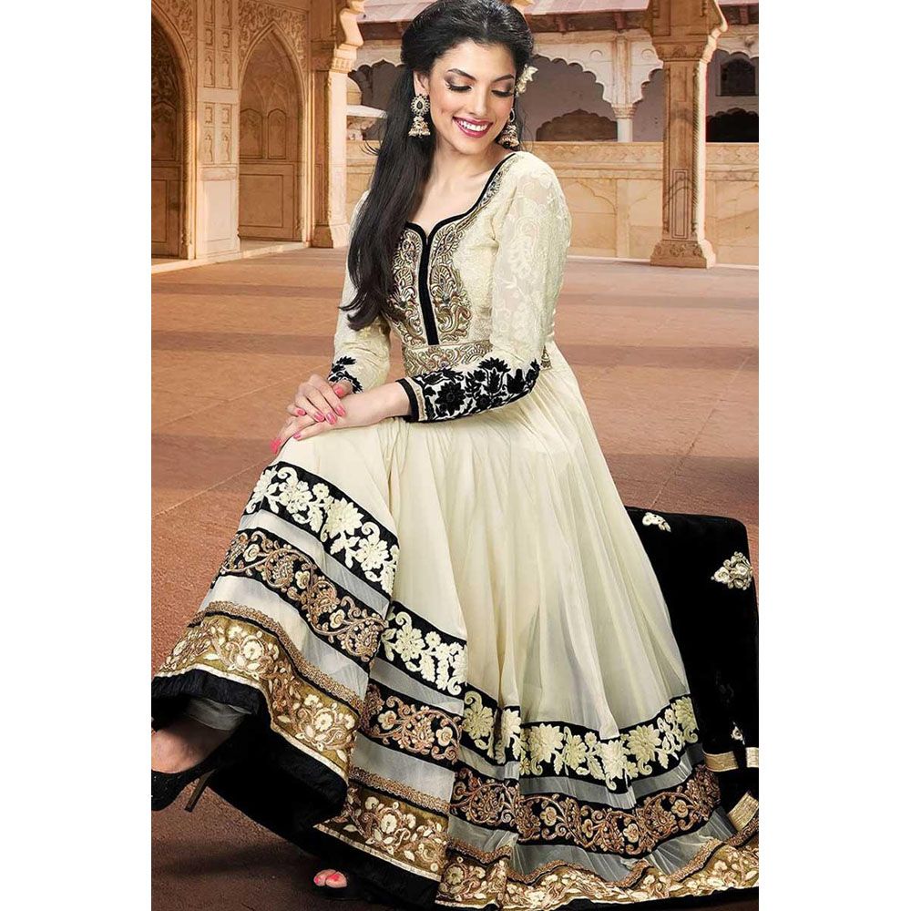 Fashionable White Georgette Semi Stitched Anarkali for Women
