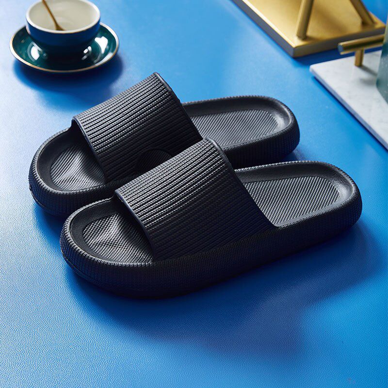 New Cloud Slippers Woman Bathroom Non-slip Platform Slides for Men Women Slipper Summer Beach Eva Soft Soles Slides Sandals