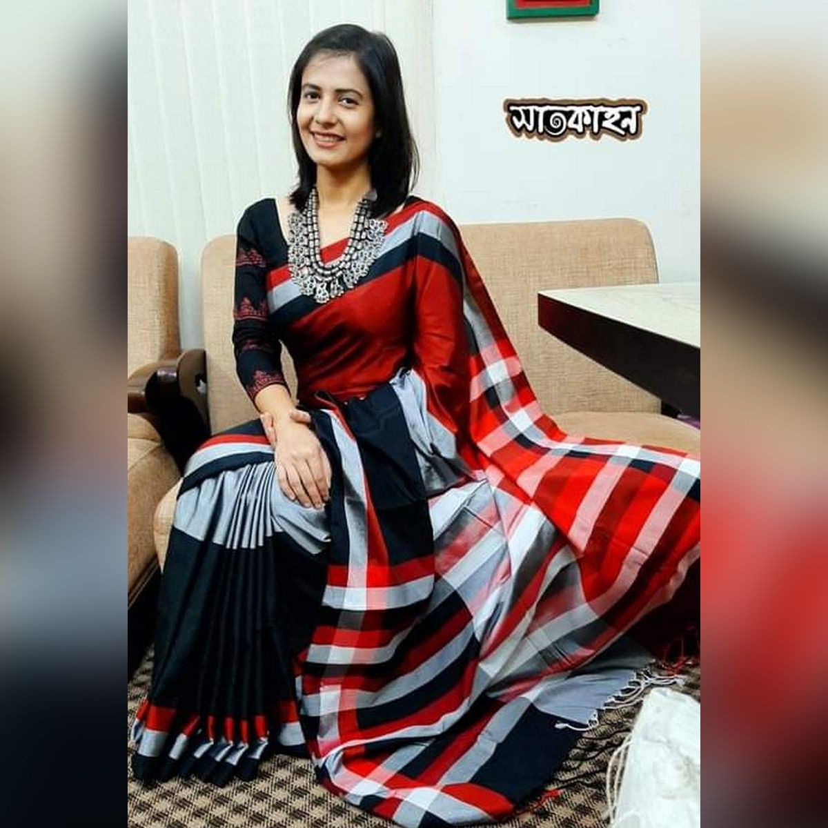Eye Catching Design With Gorgeous Collection Rich-Febrics Multicolor Dhupian Shade Shatkahon Saree For Women