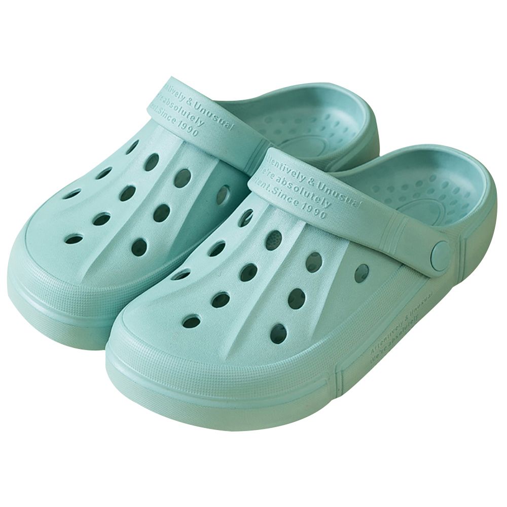 Unisex Summer Closed Toe Multi Holes Non Slip Slippers Sandals